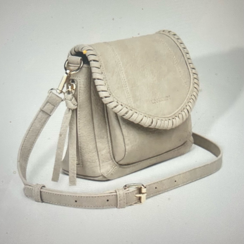 Shania Crossbody Bag by Louenhide